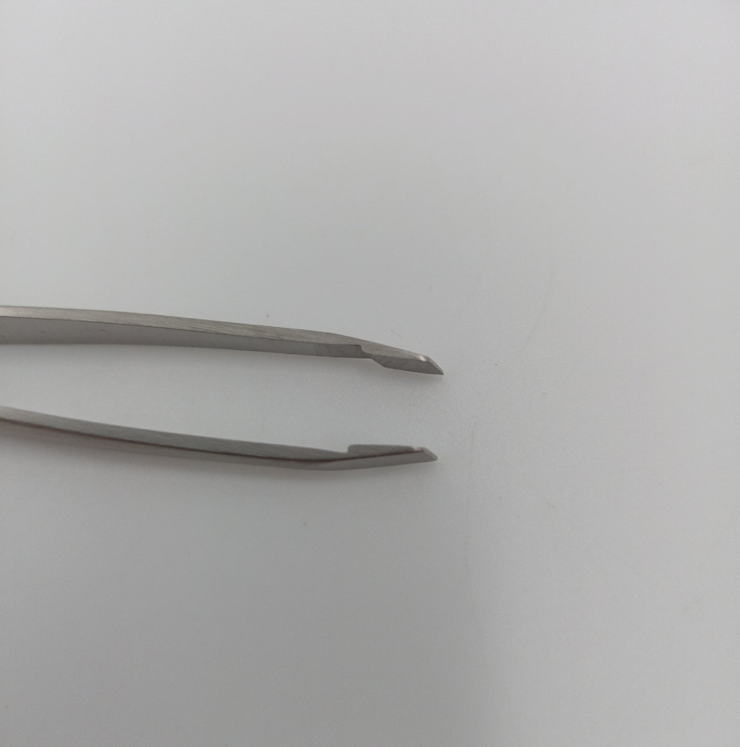 ZWILLING Pinzette Kosmetik TWINOX Schräge Spitze für Perfektes Zup